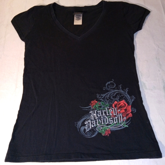 Harley-Davidson Tops - Harley Davidson Black Cap Sleeve Vneck Tshirt Medium